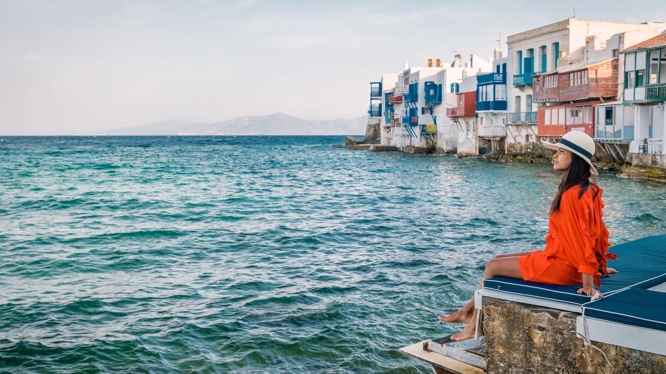 Look for other cheap flights to Mykonos