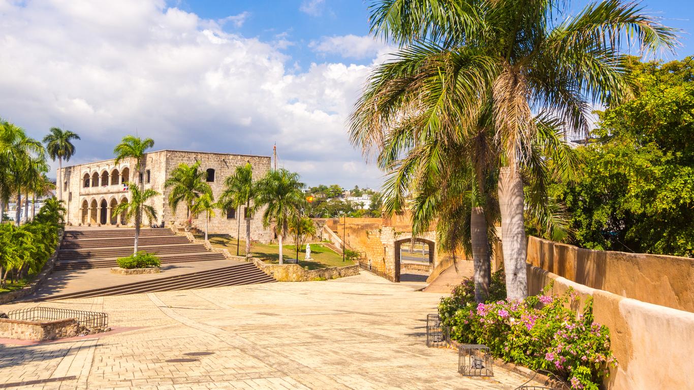 Look for other cheap flights to Santo Domingo