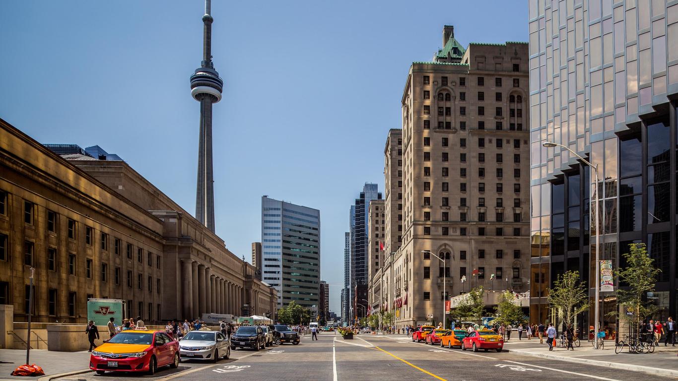 Look for other cheap flights to Toronto