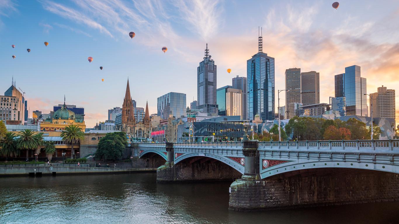 Look for other cheap flights to Melbourne