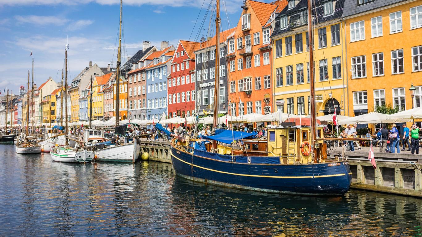 Look for other cheap flights to Denmark
