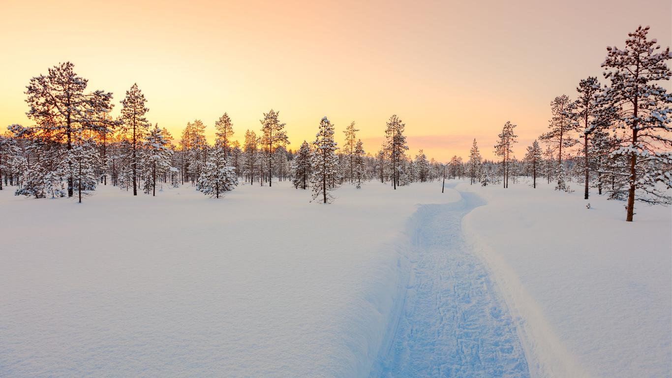 Look for other cheap flights to Lapland