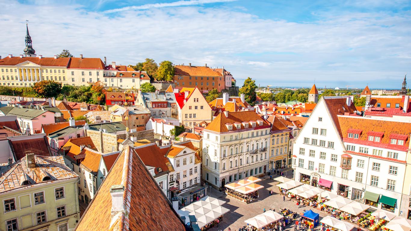 Look for other cheap flights to Tallinn