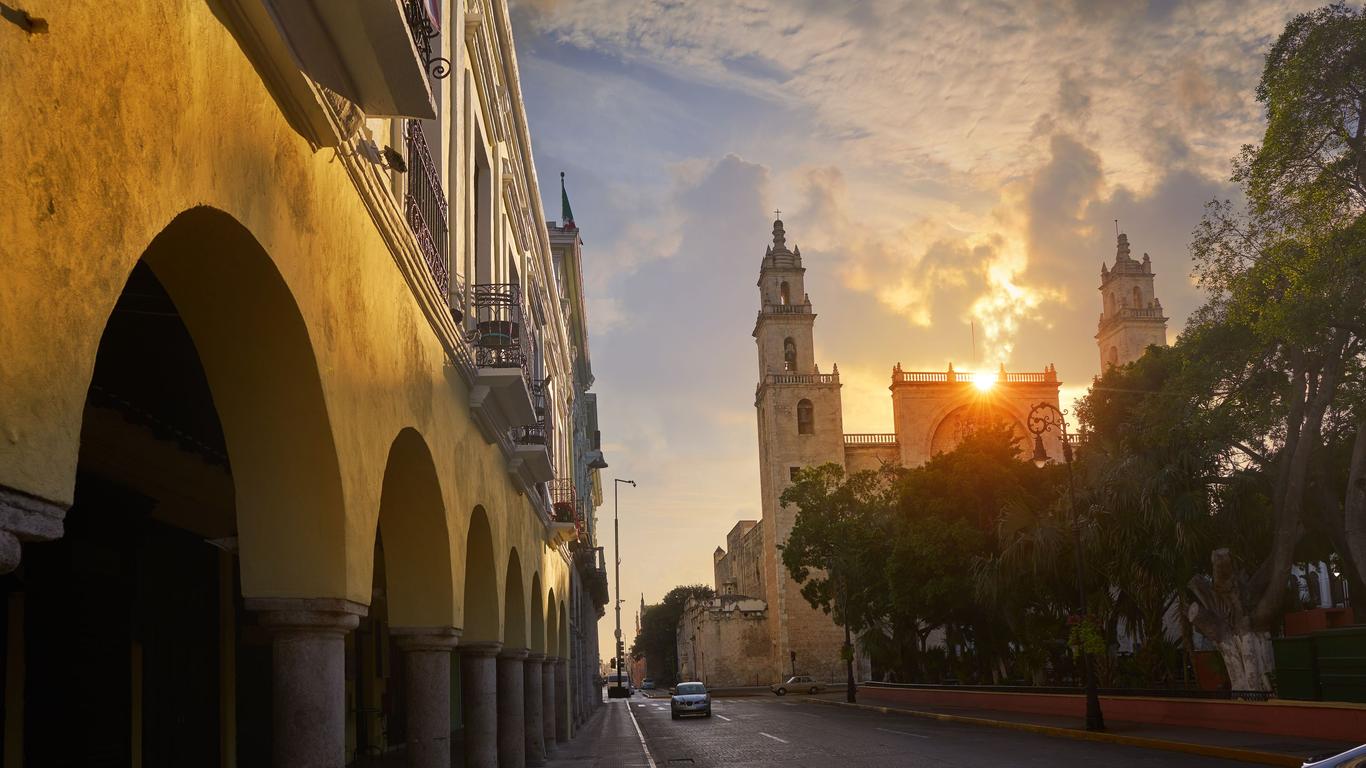 Look for other cheap flights to Mérida