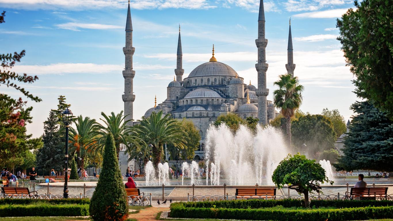 Look for other cheap flights to Istanbul