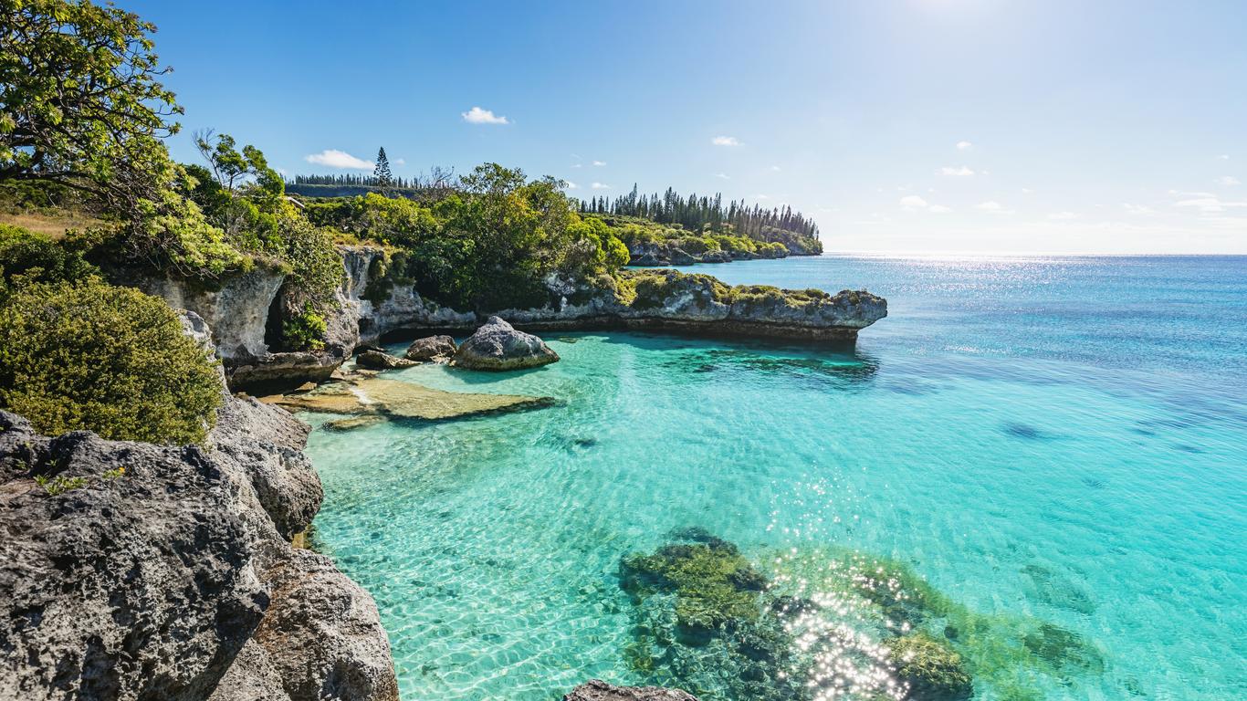 Look for other cheap flights to New Caledonia
