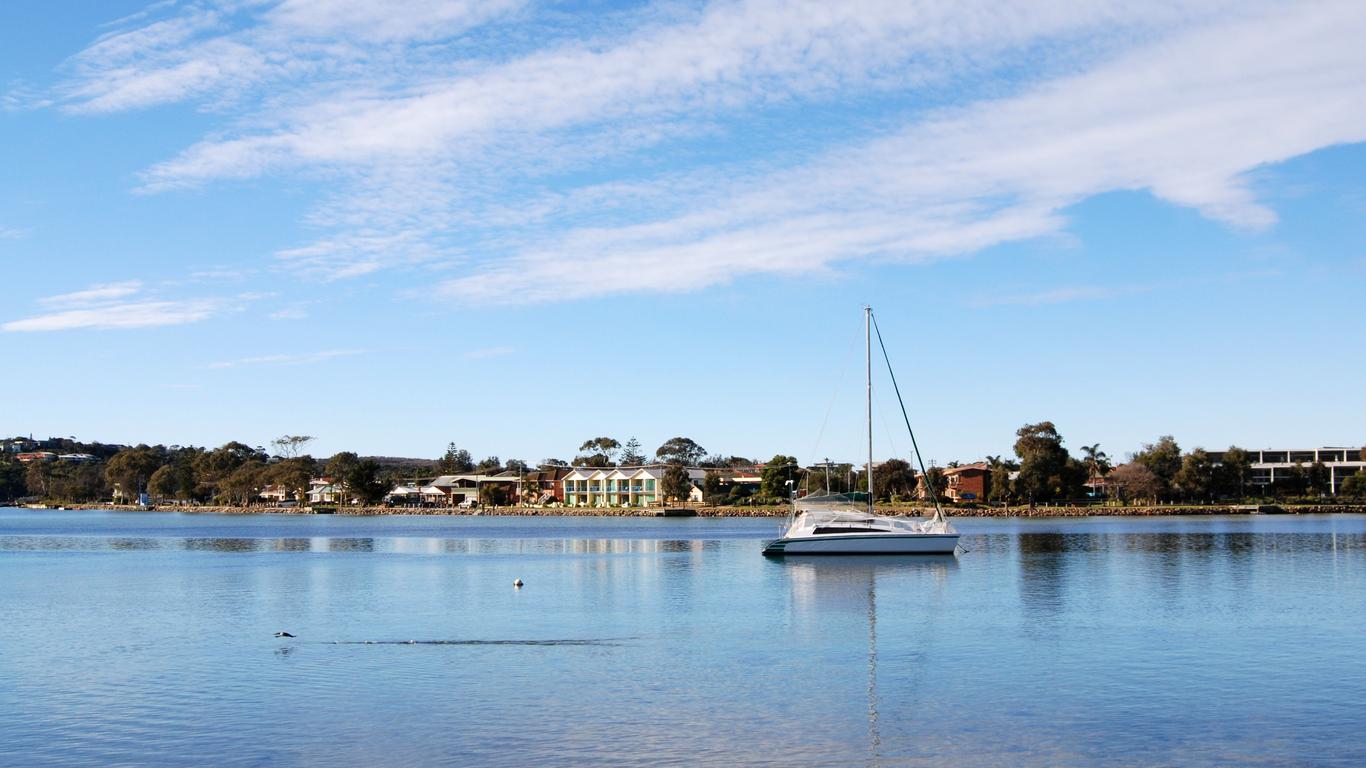Look for other cheap flights to Merimbula