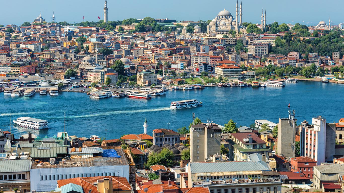 Look for other cheap flights to Istanbul