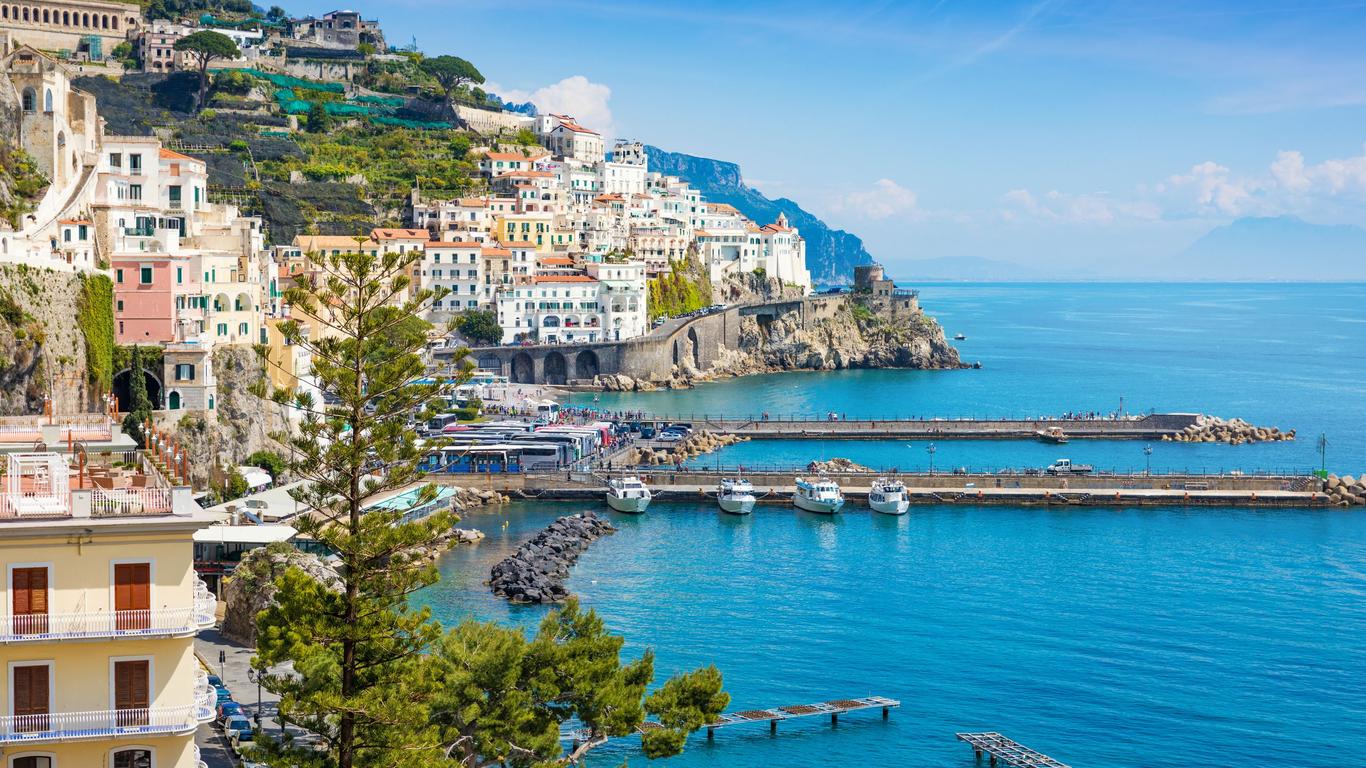 Look for other cheap flights to Campania