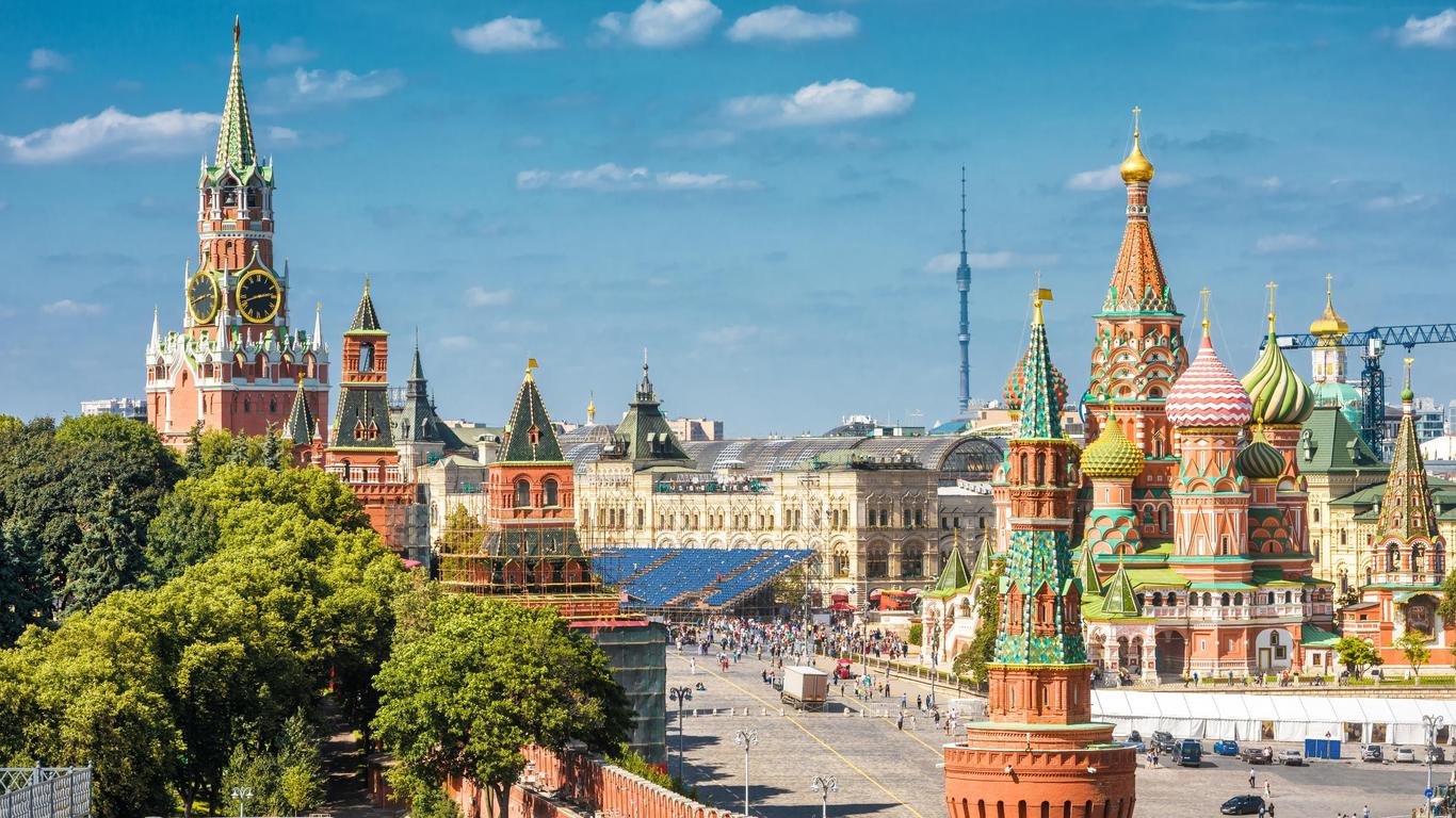 Look for other cheap flights to Moscow