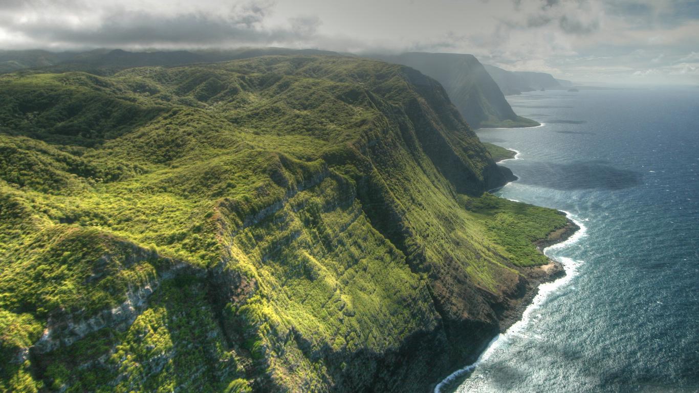 Look for other cheap flights to Moloka'i