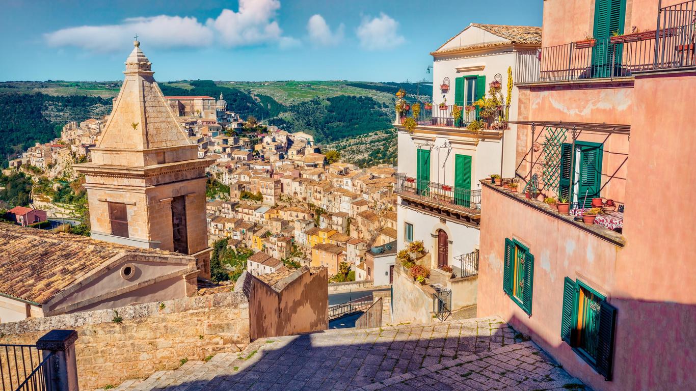 Look for other cheap flights to Sicily