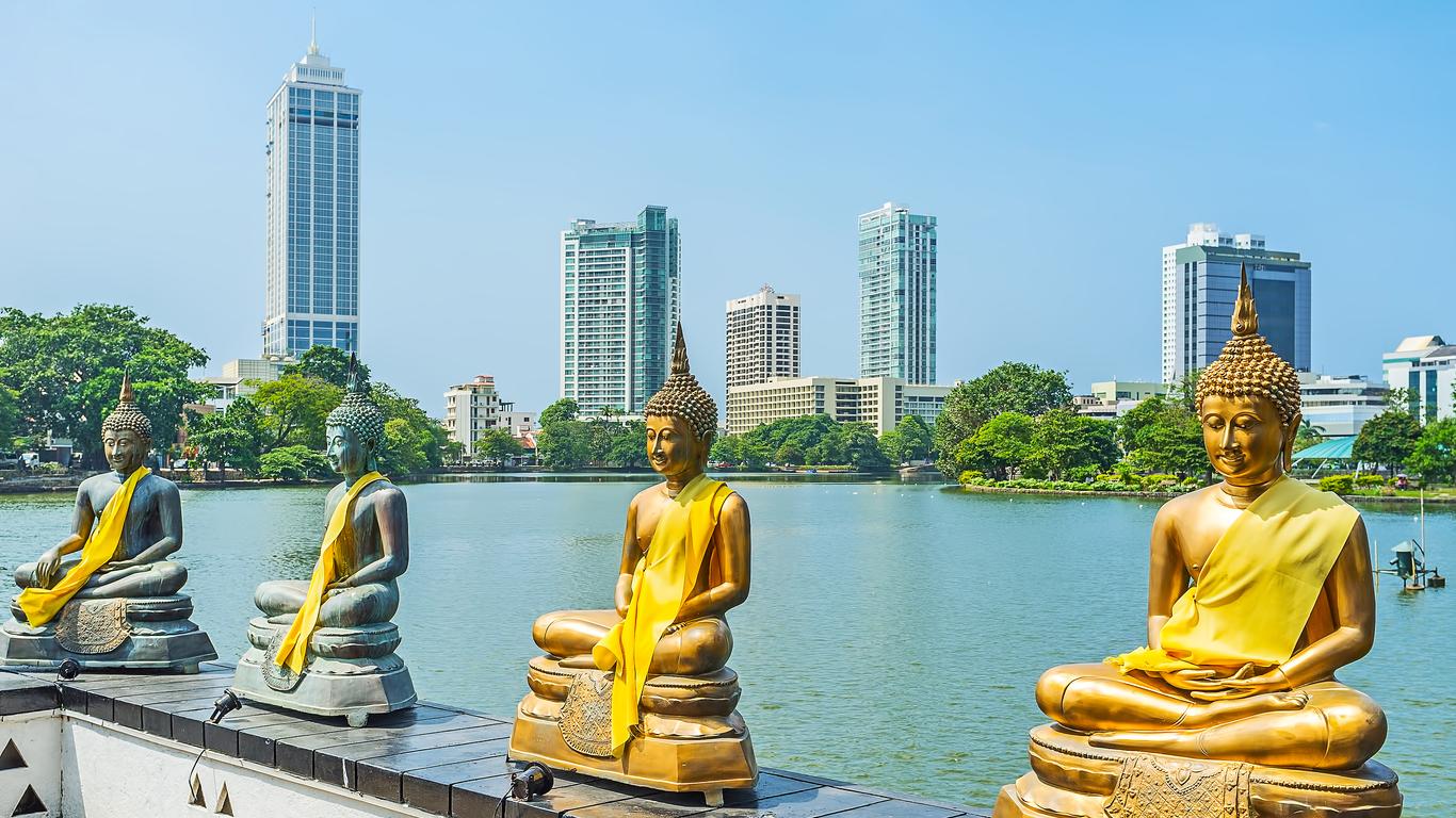 Look for other cheap flights to Colombo