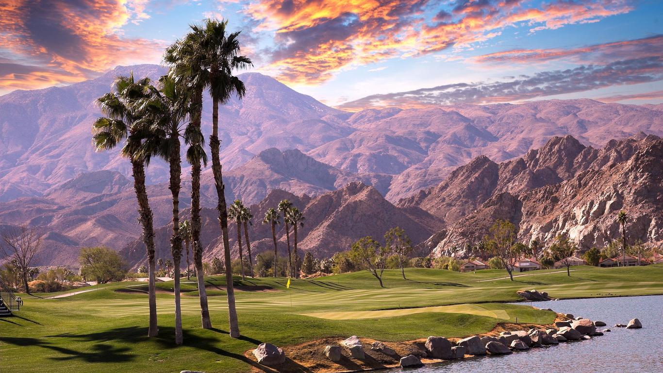 Look for other cheap flights to Palm Springs