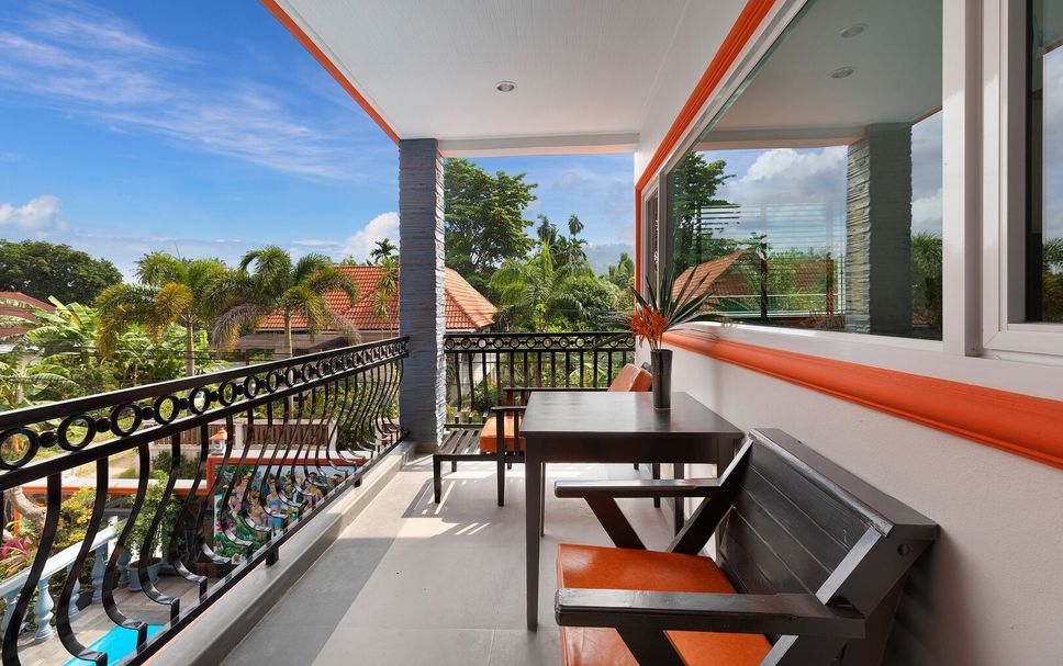 Balcony Photo