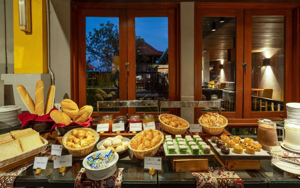 Buffet Photo