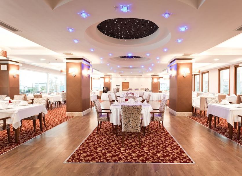 Banquet hall Photo