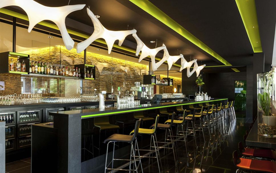 Bar Photo