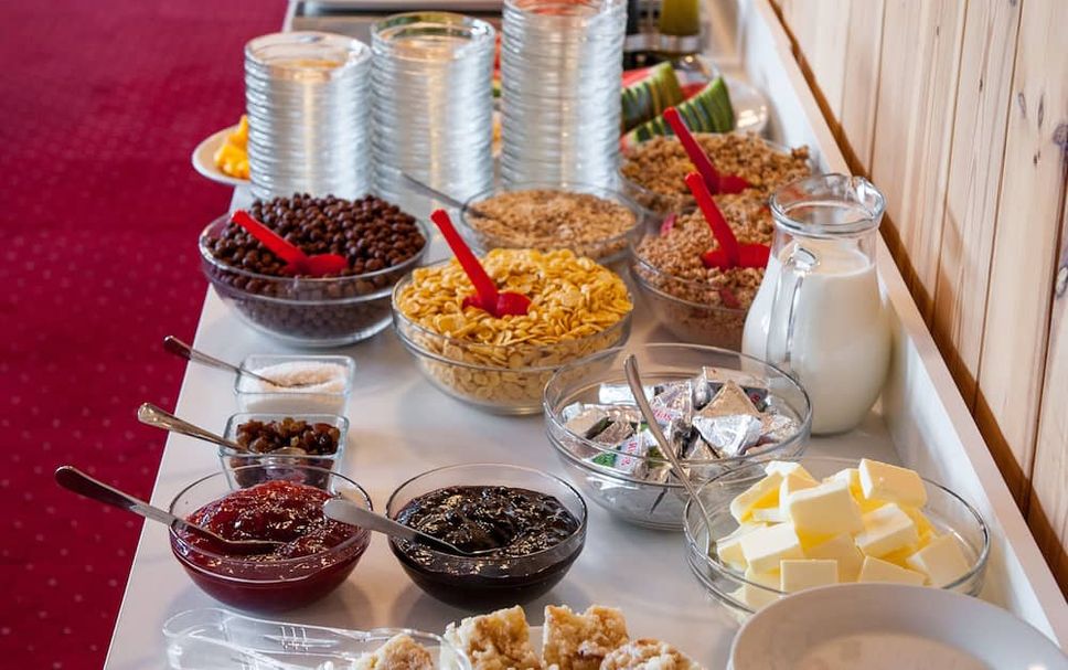 Buffet Photo