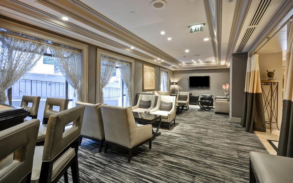 Lounge Photo