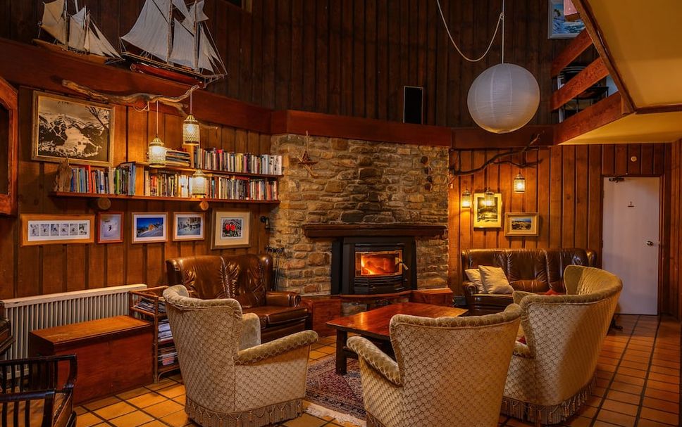 Lounge Photo