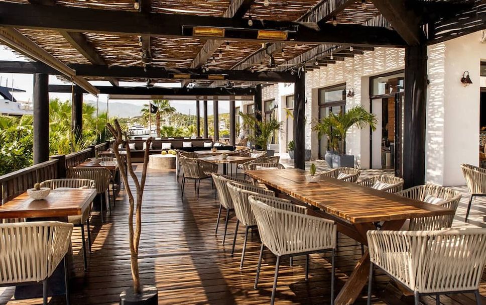 Restaurant Photo