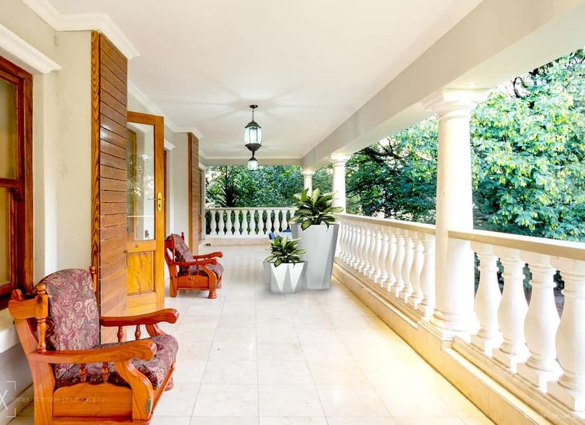Balcony Photo