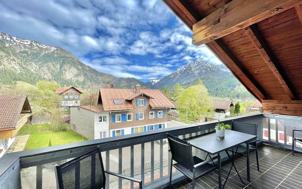 Balcony Photo