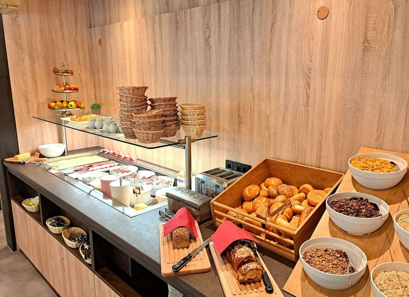 Buffet Photo